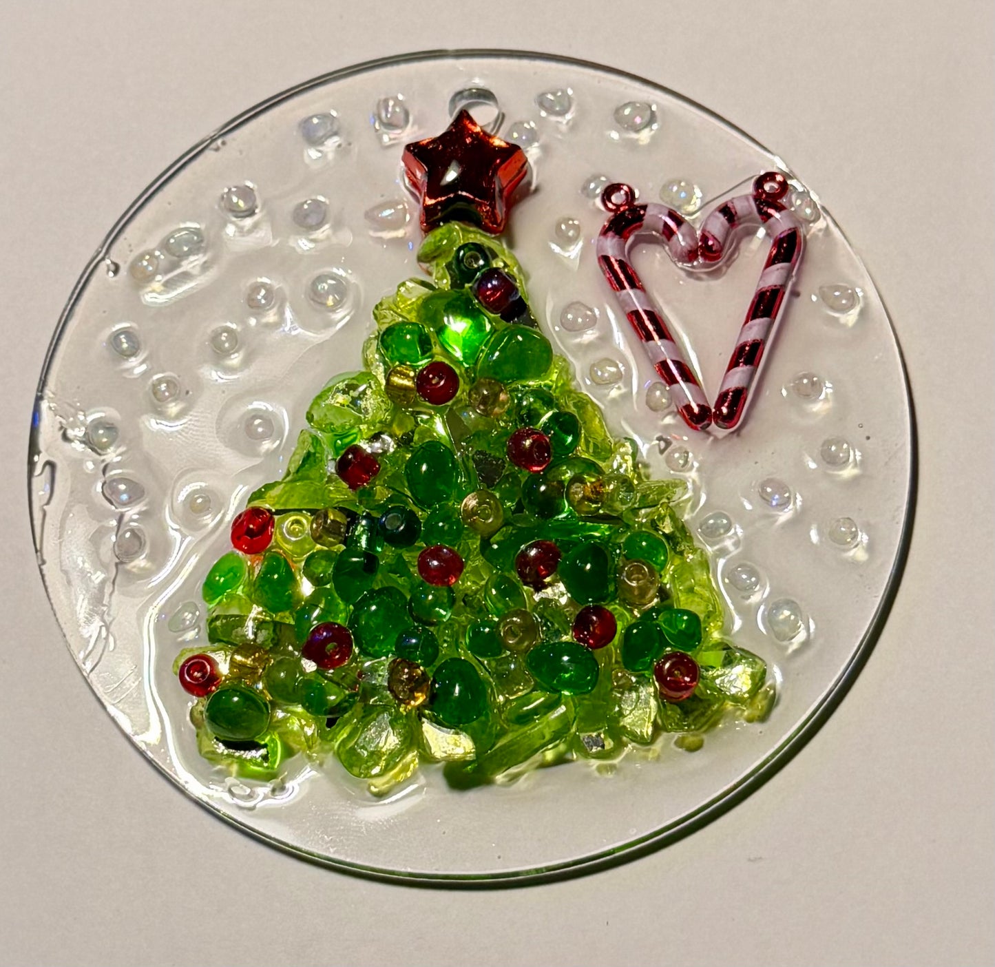 12/6/2026 - 1:00-3:00 PM • 🎄✨ RESIN ORNAMENT WORKSHOP ✨🎄
